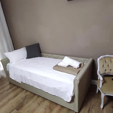 Bed & Breakfast Yaki Domo Cagliari